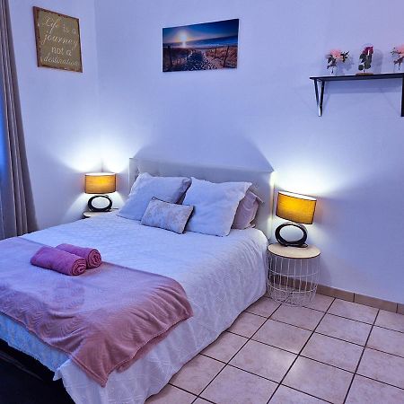 L'Elegant Apartment แบลฟอร์ ภายนอก รูปภาพ